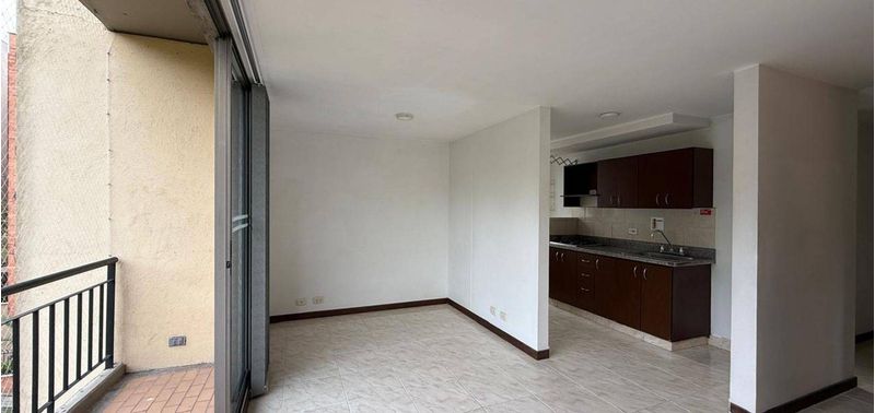 Apartamento en Venta en Envigado, Alto de las flores-12