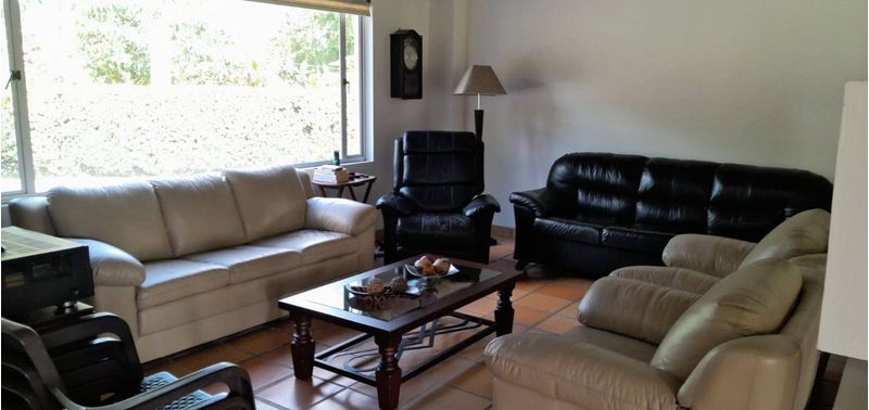 Casa en Venta en Guarne, San Miguel-2