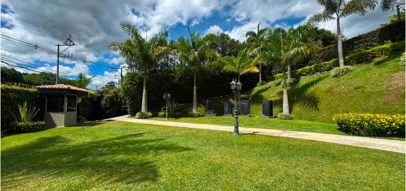 Casa en Venta en Medellín, San Antonio de Prado-11