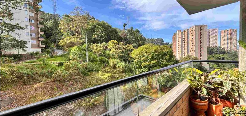 Apartamento en Venta en Medellín, Cataluña-4