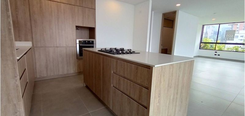 Apartamento en Venta en Medellín, El Poblado-1