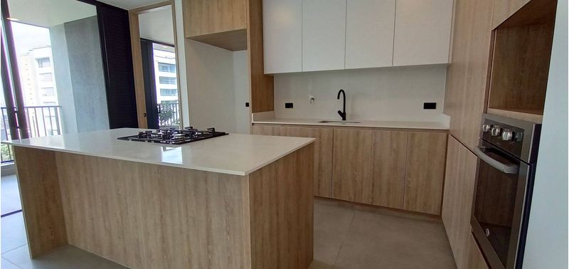 Apartamento en Venta en Medellín, El Poblado-3