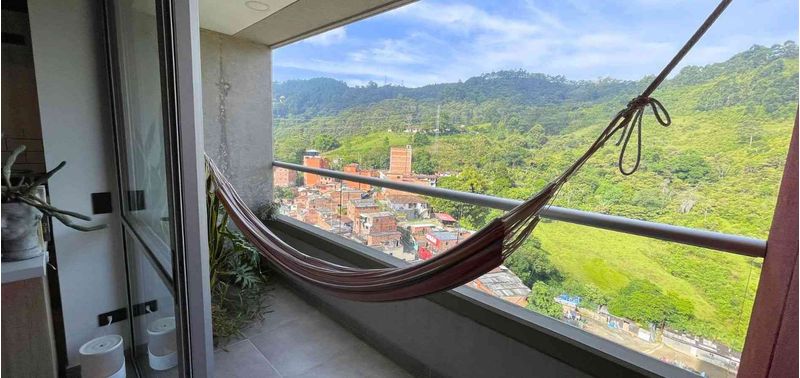 Apartamento en Venta en Sabaneta, Aves Maria-2