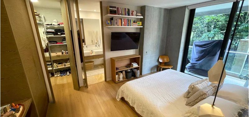 Apartamento en Venta en Medellín, Los Balsos-1