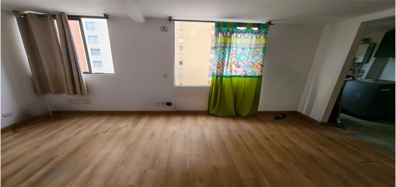 Apartamento en Venta en Bogotá, D.C., Gran Granada-1