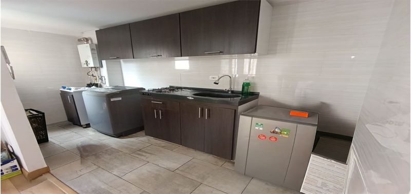 Apartamento en Venta en Bogotá, D.C., Gran Granada-2