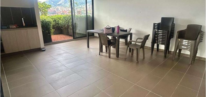 Apartamento en Venta en Envigado, El Portal-17