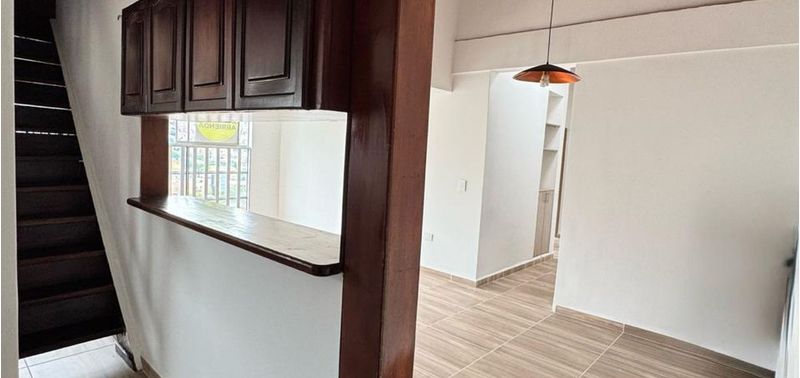 Apartamento en Venta en Medellín, Campo Alegre-2
