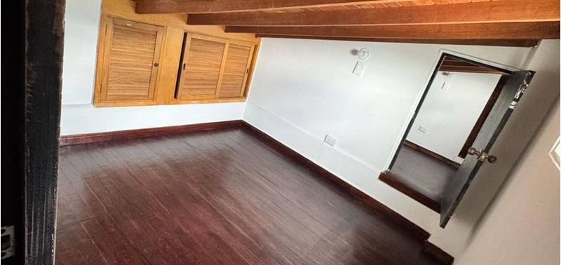 Apartamento en Venta en Medellín, Campo Alegre-12