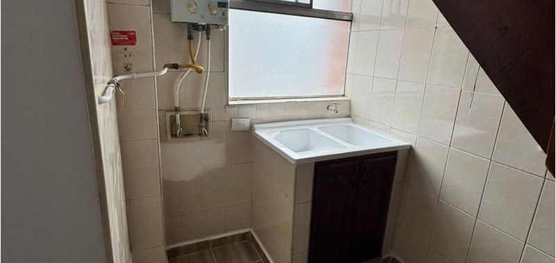 Apartamento en Venta en Medellín, Campo Alegre-14