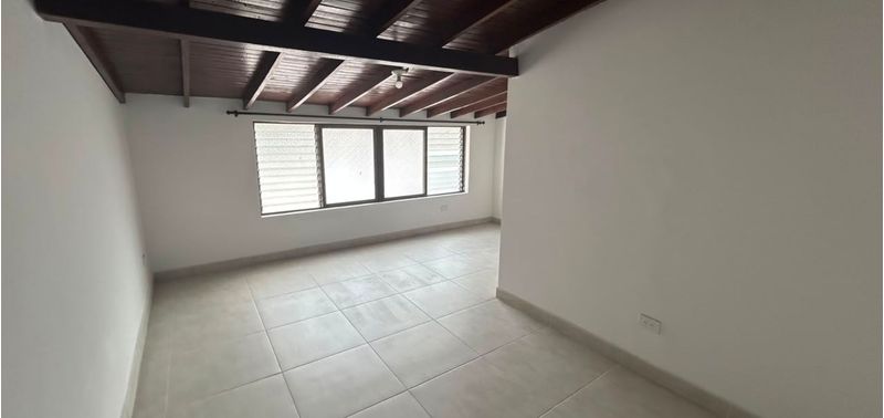 Casa en Venta en Medellín, Belén La Palma-14