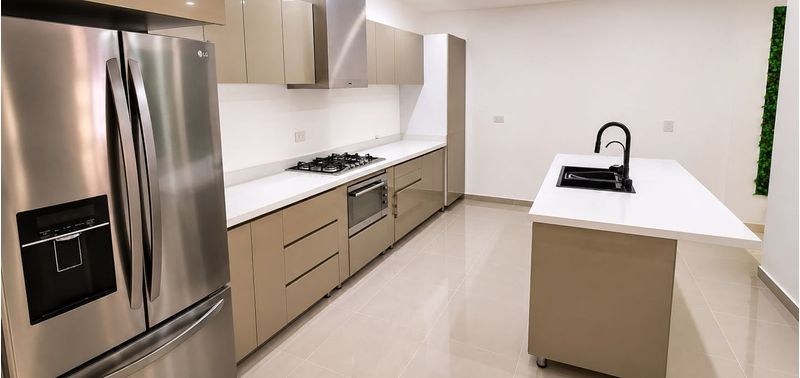Casa en Venta en Medellín, El Poblado-1