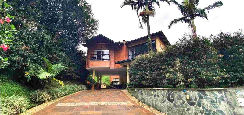 Casa en Venta en Sabaneta, Las Lomitas-0
