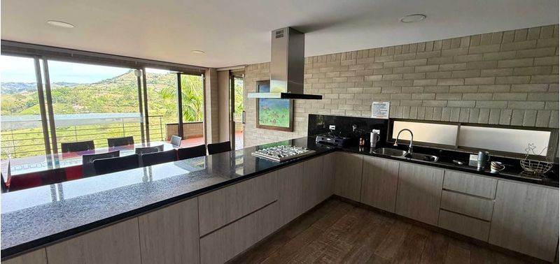 Casa en Venta en Peñol, Peñol-1