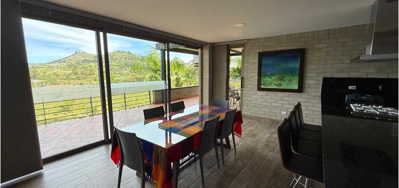 Casa en Venta en Peñol, Peñol-2