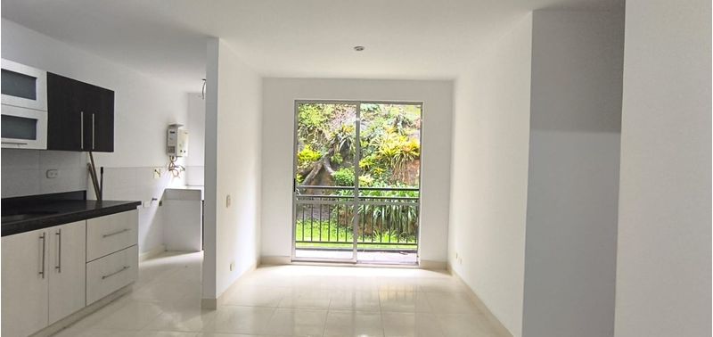 Apartamento en Venta en Medellín, El Rodeo-0