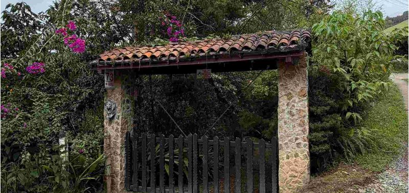 Casa en Venta en Medellín, Laureles-0