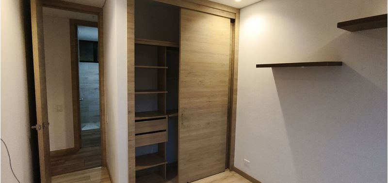 Apartamento en Venta en Envigado, Loma Del Escobero-2