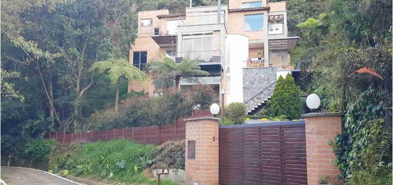 Casa en Venta en Medellín, Las Palmas-2