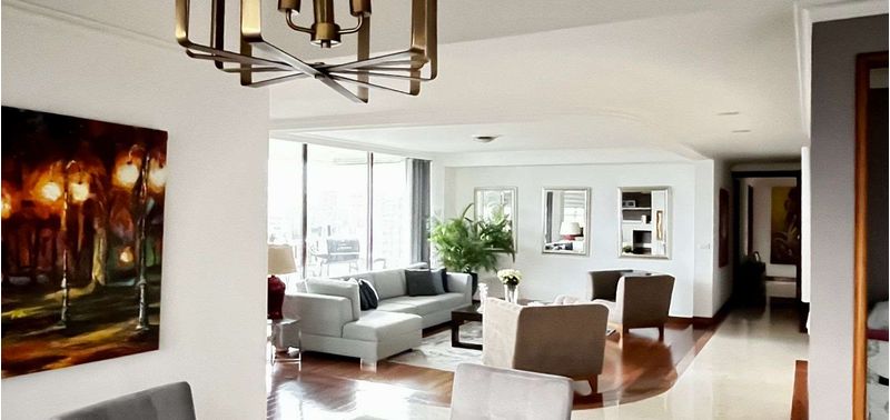 Apartamento en Venta en Medellín, El Poblado-0