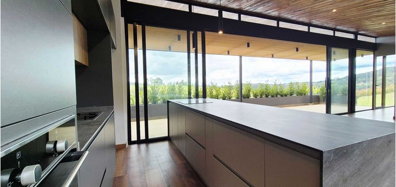 Casa en Venta en Envigado, Alto De Palmas-2