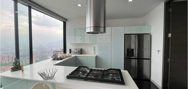Apartamento en Venta en Medellín, El Poblado-1