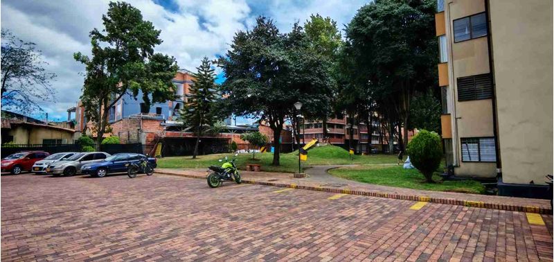 Apartamento en Venta en Bogotá, D.C., San Cipriano-1