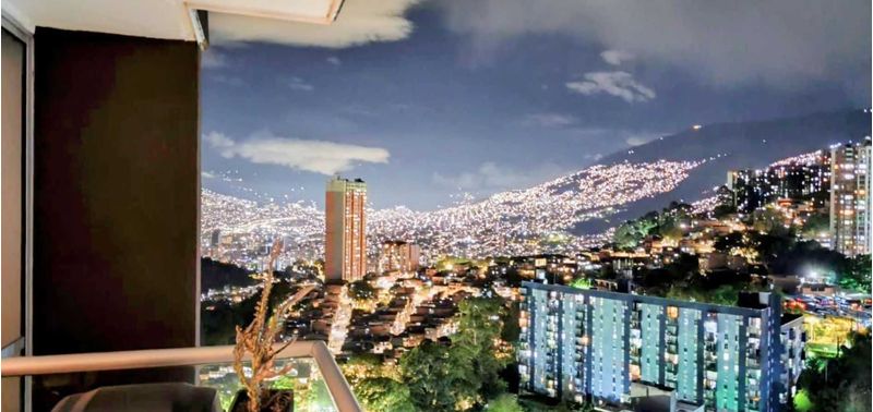 Apartamento en Venta en Medellín, San Diego-1