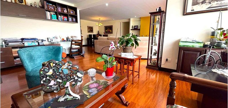 Apartamento en Venta en Bogotá, D.C., Usaquén-1