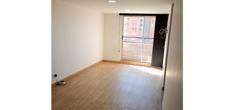 Apartamento en Venta en Bogotá, D.C., Altos de Madrid-7