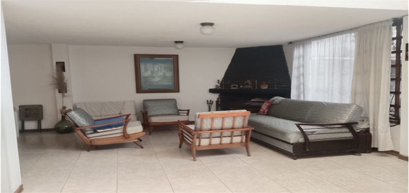 Casa en Venta en Bogotá, D.C., Cedritos-Usaquén-3