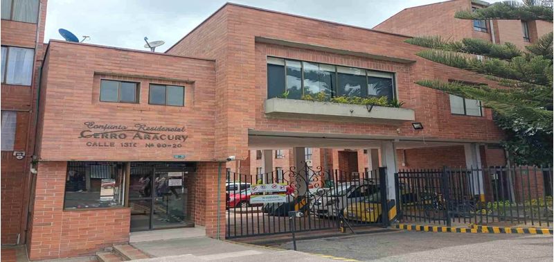 Apartamento en Venta en Bogotá, D.C., los naranjos-16