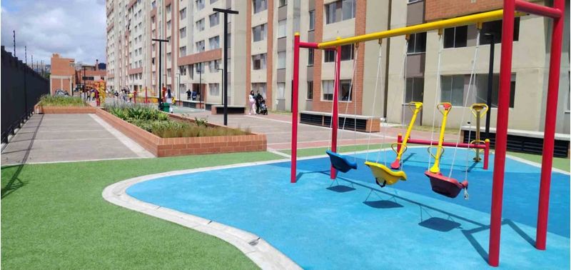 Apartamento en Venta en Bogotá, D.C., Suba Compartir-17