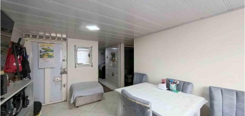 Apartamento en Venta en Bogotá, D.C., Villa Gladys-0