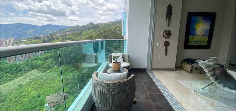 Apartamento en Venta en Sabaneta, Las Lomitas-0