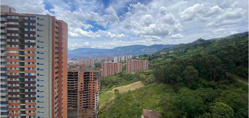 Apartamento en Venta en Sabaneta, Las Lomitas-3