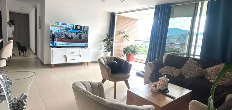 Apartamento en Venta en Envigado, Alcalá-2