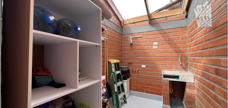 Casa en Venta en Medellín, San Lucas-2