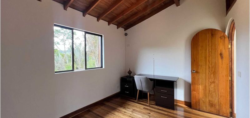 Casa en Venta en Medellín, San Lucas-13