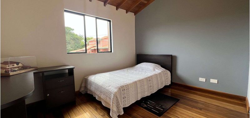 Casa en Venta en Medellín, San Lucas-24