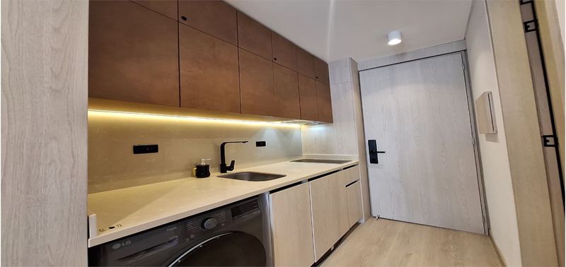 Apartaestudio en Venta en Bogotá, D.C., La Castellana-0