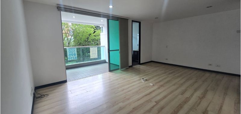 Apartamento en Venta en Medellín, El Poblado-5