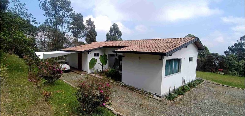 Casa en Venta en Envigado, El Salado-3