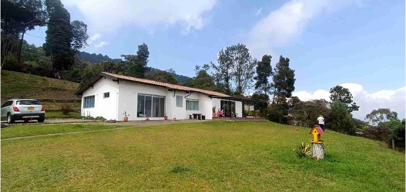 Casa en Venta en Envigado, El Salado-4