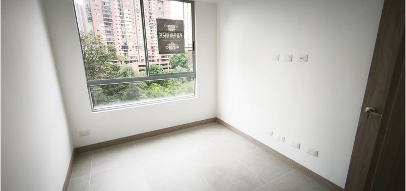 Apartamento en Venta en Sabaneta, Tres Esquinas-5