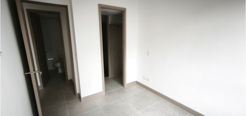 Apartamento en Venta en Sabaneta, Tres Esquinas-7