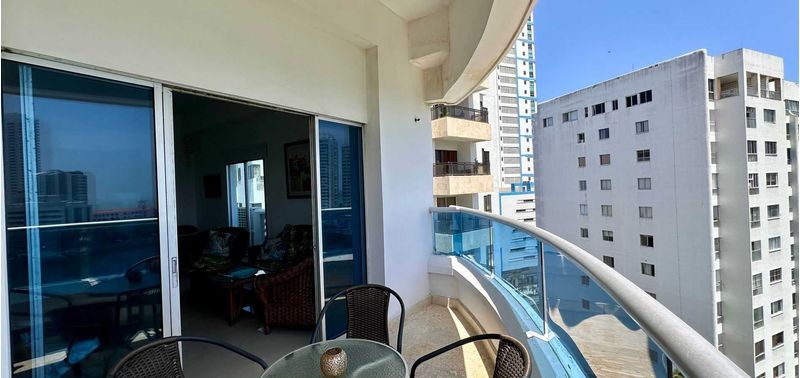 Apartamento en Venta en Cartagena De Indias, Laguito-0