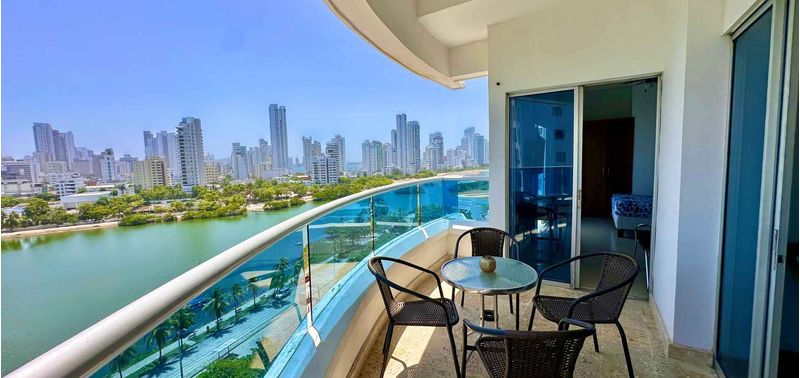 Apartamento en Venta en Cartagena De Indias, Laguito-1