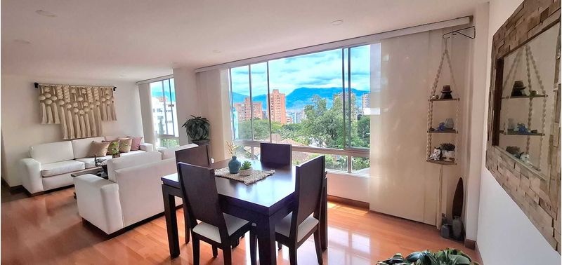Apartamento en Venta en Medellín, El Poblado-1
