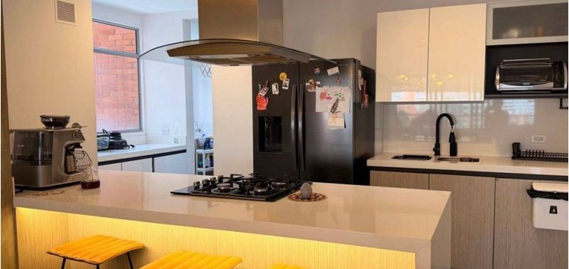 Apartamento en Venta en Envigado, Loma de las brujas-0